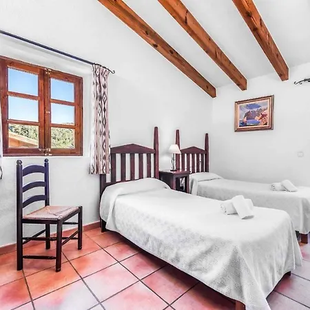 Tomas Vila